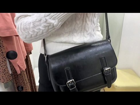 ❤️ Публична мастурбация на младата кучка FeralBerry с вибратор в стаята за обличане ❤️❌ Анално порно в bg.appassistance.ru ❌❤